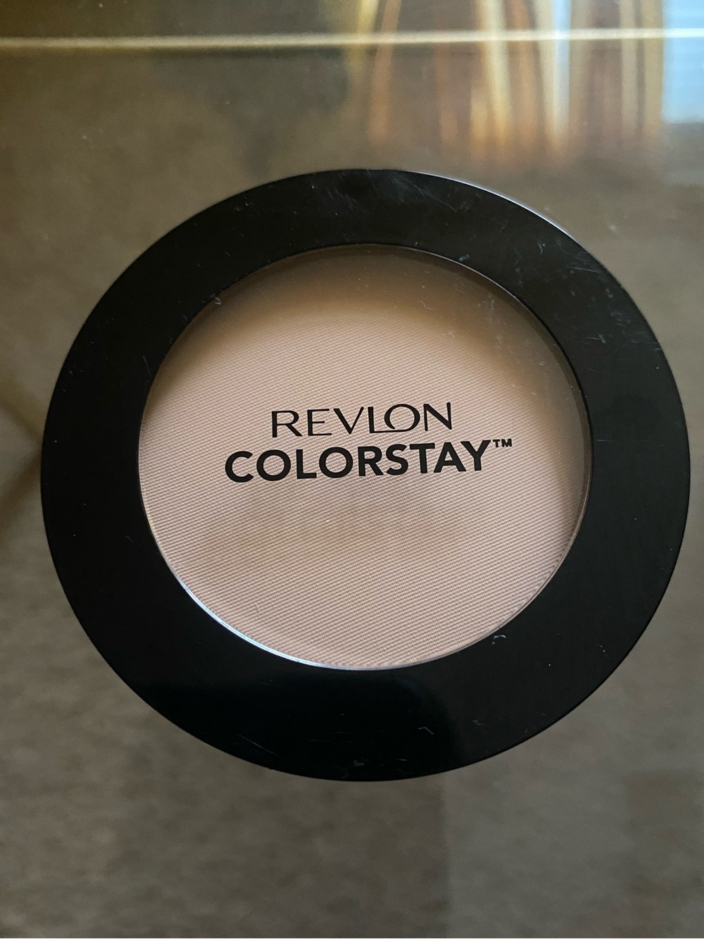 Revlon ColorStay Pressed Powder — Light/Medium 830